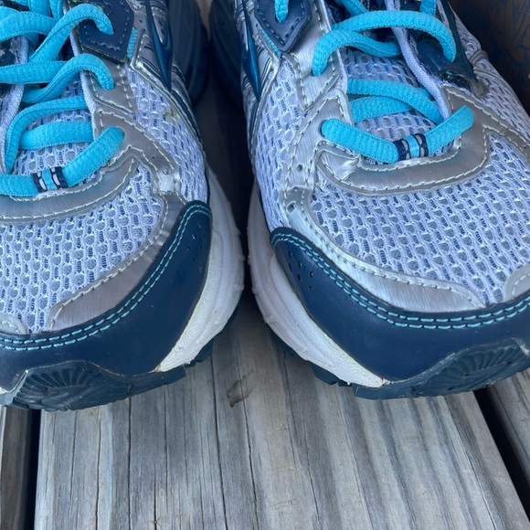 Women’s Brooks Adrenaline GTS 13 Running Shoes Size 6.5 Wide - Picture 10 of 12